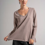 Μπλούζα με V oversized Πούρο