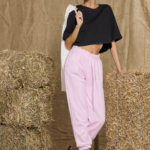 Παντελόνι φούτερ με λάστιχο και ρυθμιζόμενο κορδόνι Ροζ