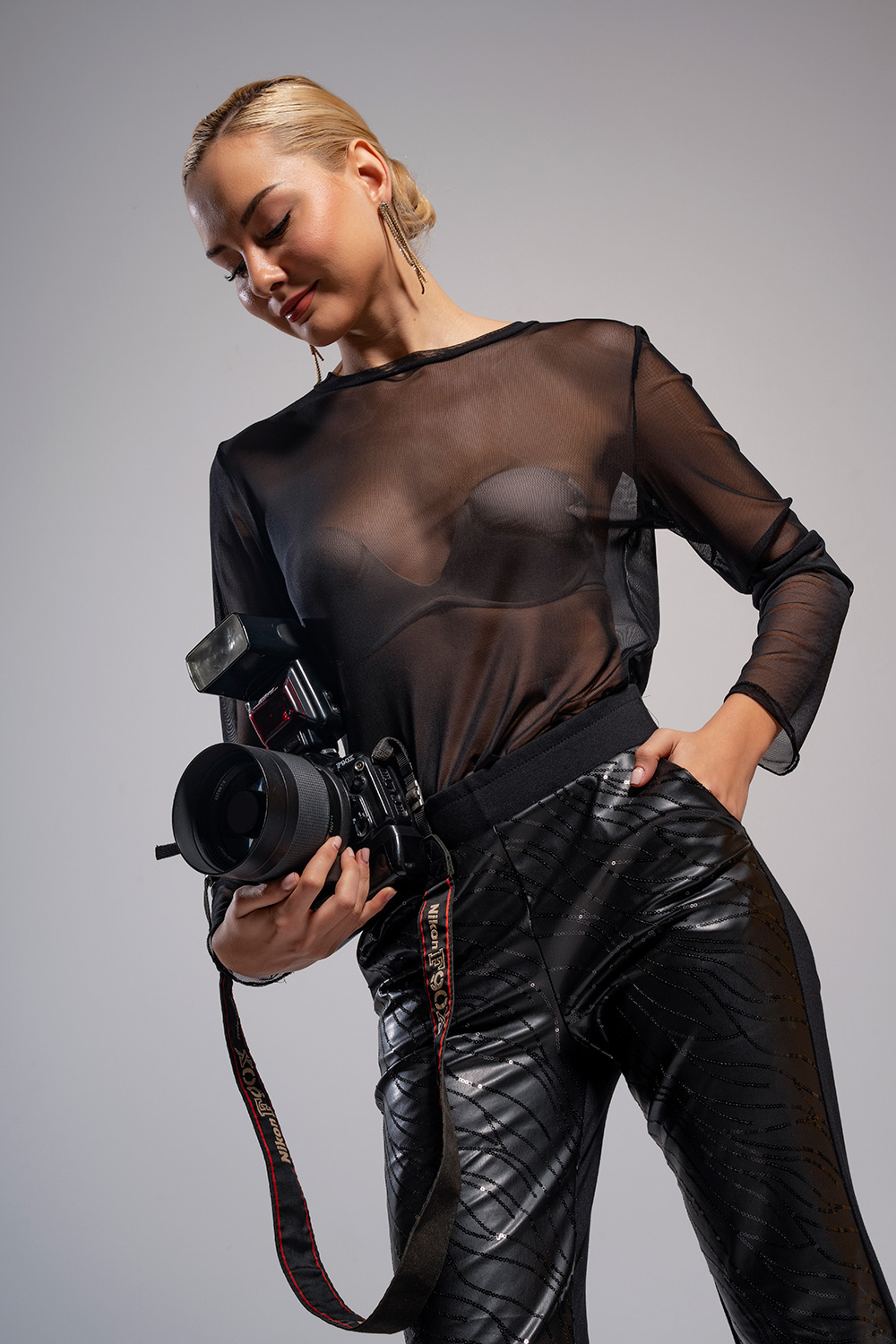 DSC00462 Διαφάνεια μακρυμάνικη σε στενή γραμμή Μαύρη - Image 1