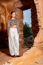 Μπλούζα crop animal print με μακρύ μανίκι