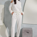 Παντελόνι φούτερ με λάστιχο και ρυθμιζόμενο κορδόνι Λευκό