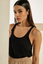 Μπλούζα με αθλητική πλάτη basic Μαύρη