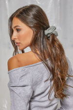 Μπλούζα με V μεσάτη με οβάλ τελείωμα Γκρι - Image 4