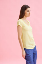 Μπλούζα V μεσάτη με οβάλ τελείωμα κοντομάνικη Κίτρινη - Image 3