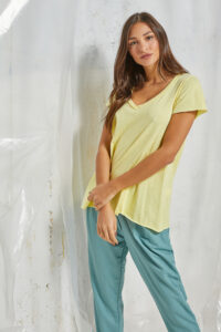 Μπλούζα με κοντό μανίκι V oversized Κίτρινη